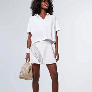 Tuckernuck Womens Size L "Fresh Buds" White Perforated Tennis Skirt/Shorts